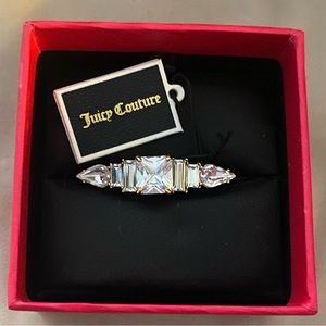 JUICY COUTURE RHINESTONE  GOLD RING SZ 6-8 NWT YJRU7397